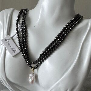 Iris & Lily Mother of Pearl Black Necklace w Freshwater Pearl White Pendant 30"